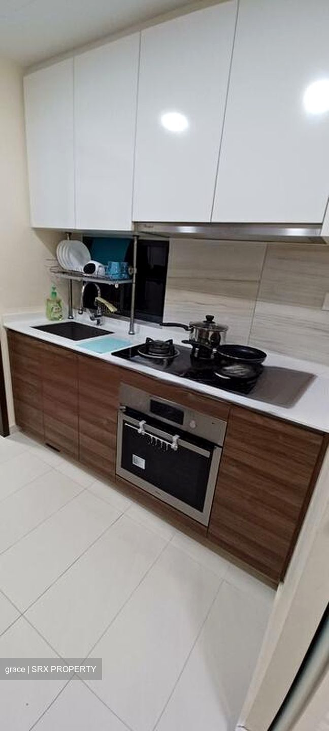 The Brownstone (D27), Condominium #468449041